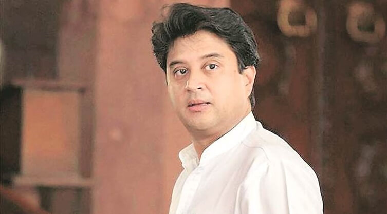 Jyotiraditya Scindia ps anil Mishra tested corona positive