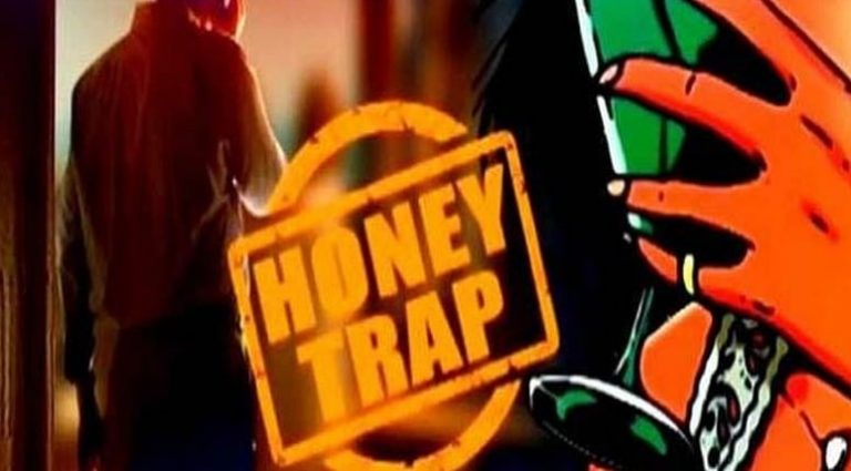 44-ias-officers'-names-surfaced-in-honeytrap