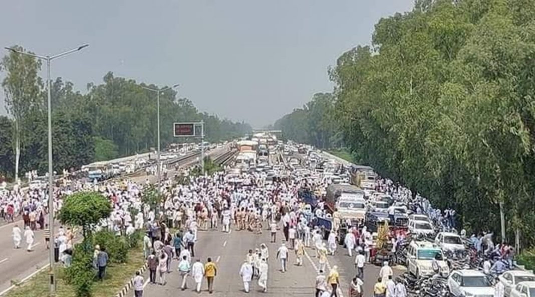 farmers on streets against kisan bill