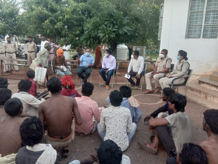 dozen-dabango-attacked-shivpuri-tribals