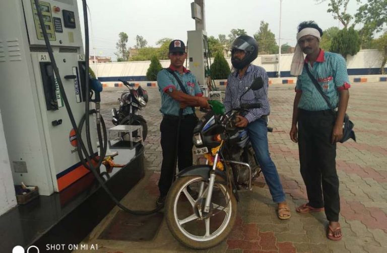 Petrol-diesel prices rising, O common man upset