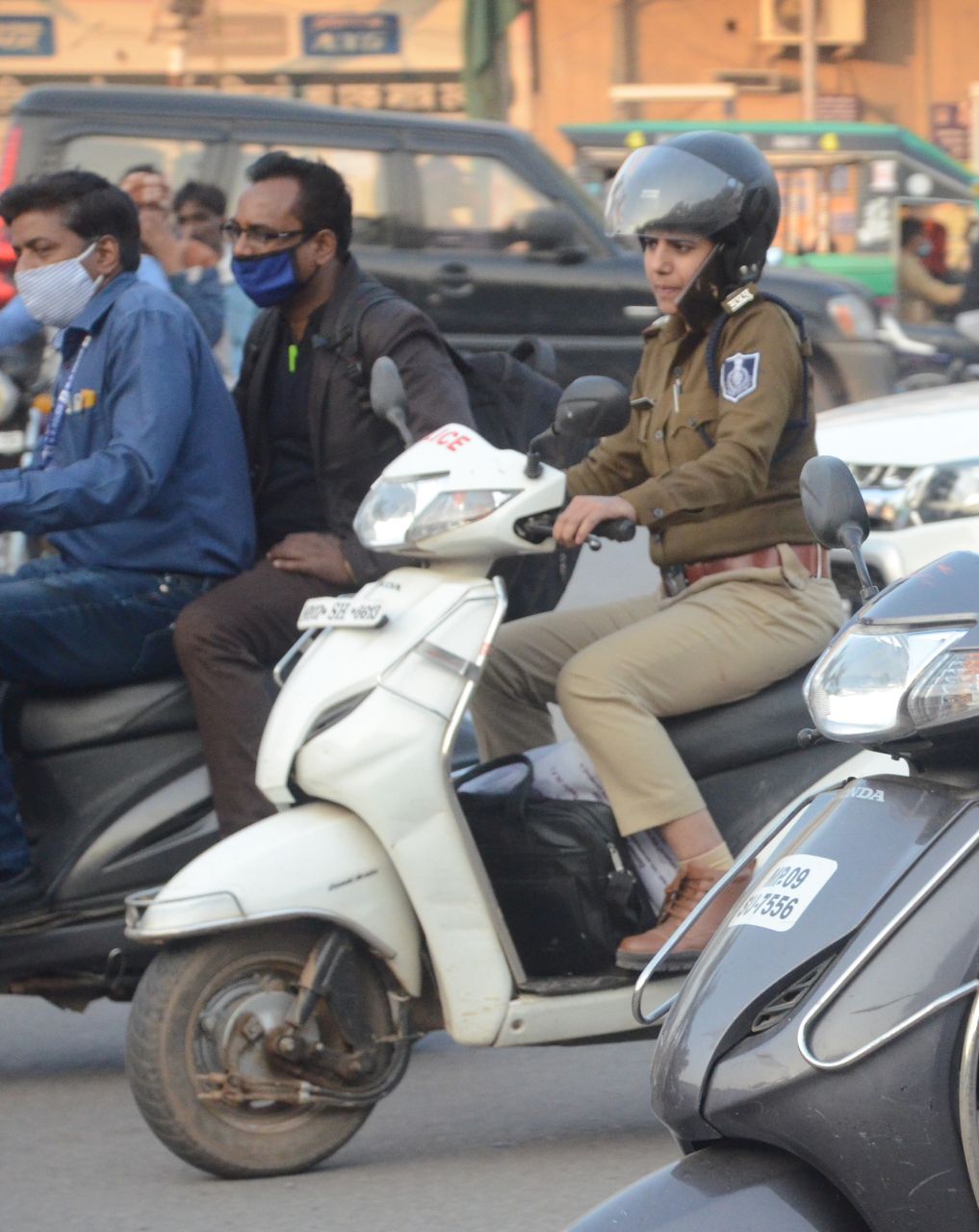 Gwalior, they would have been fined double, police women officers we