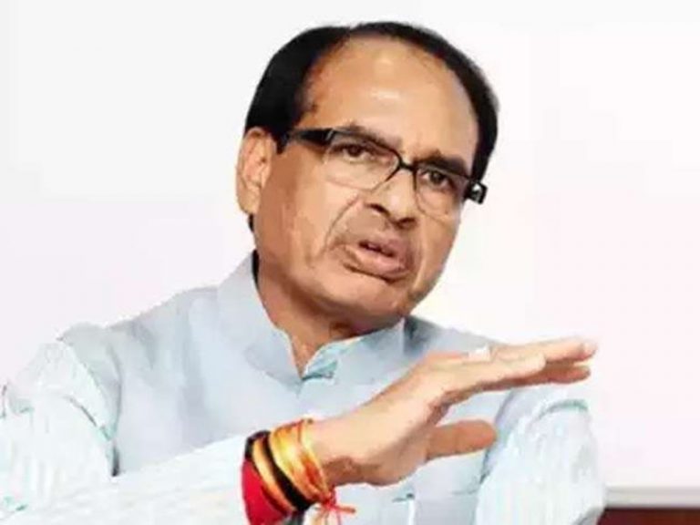 सीएम शिवराज की नाराजगी , कलेक्टर हटाए गए, नीमच एसपी का तबादला