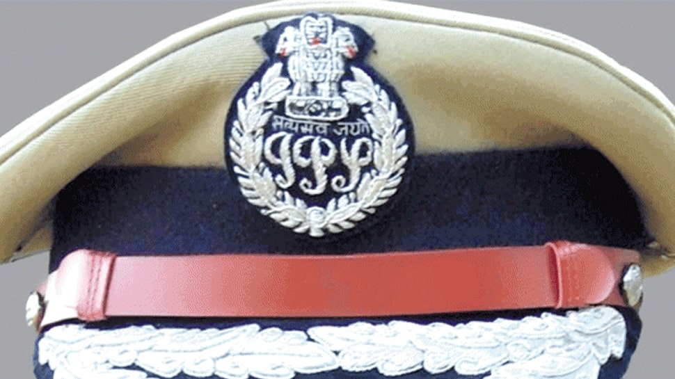 IPS officers