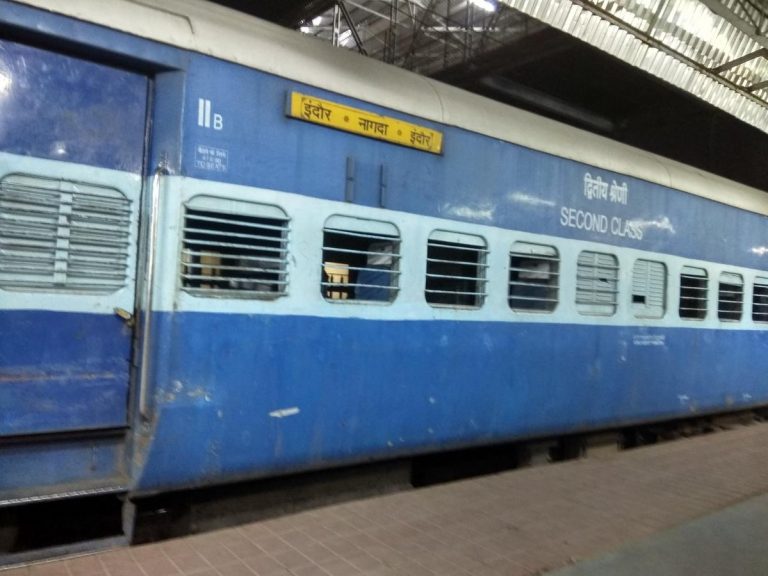 31 मार्च तक सभी ट्रेनें की गई रद्द? जानिए क्या है इस वायरल मैसेज की सच्चाई