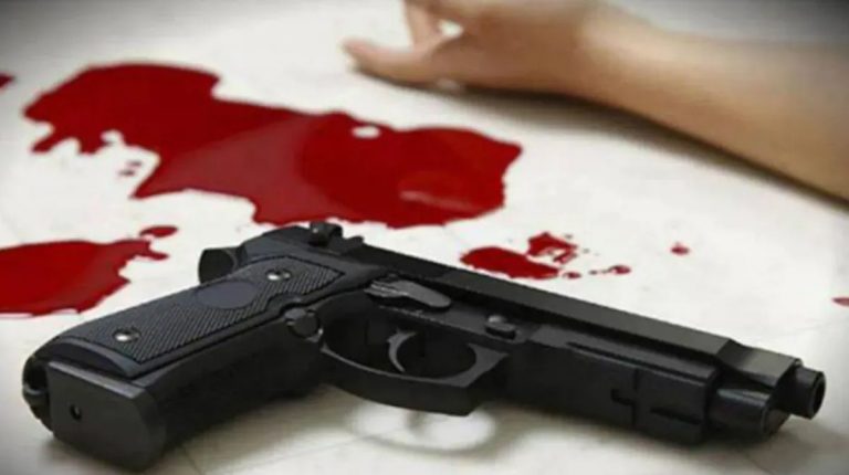 उस लड़की ने मुझपर रेप की झूठी शिकायत कराई दर्ज, युवक ने बन्दुक से  की आत्महत्या