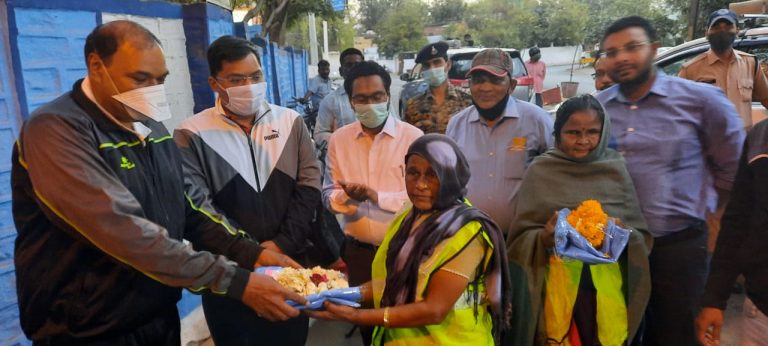 ग्वालियर में अंतर्राष्ट्रीय महिला दिवस पर नगर निगम की सभी महिला सफाई कर्मचारियों का हुआ सम्मान