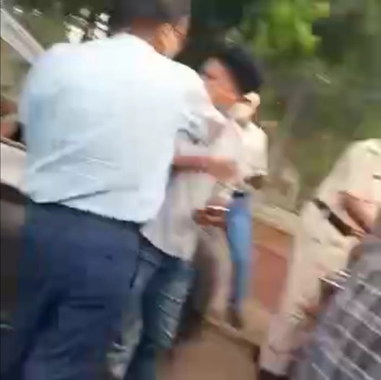 छात्र को थप्पड़ मारने के मामले ने पकड़ा तूल, एसडीएम पर कार्रवाई के लिए मुख्यमंत्री, कमिश्नर और कलेक्टर से की शिकायत