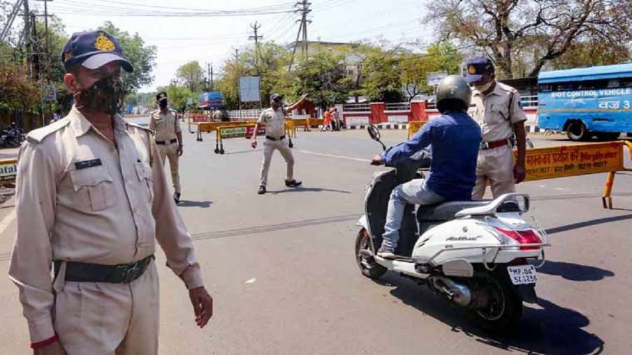 इंदौर में मास्क नहीं पहनने वाले लोगों को गिरफ्तार कर भेजा जा रहा जेल