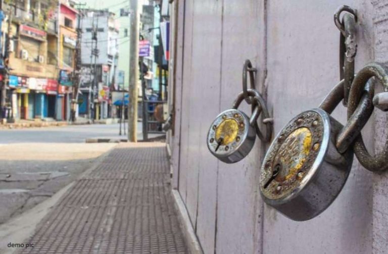 नियमों का पालन न करने पर सील कर दी जाएगी दुकाने , मास्क और सैनिटाइजर रखना अनिवार्य