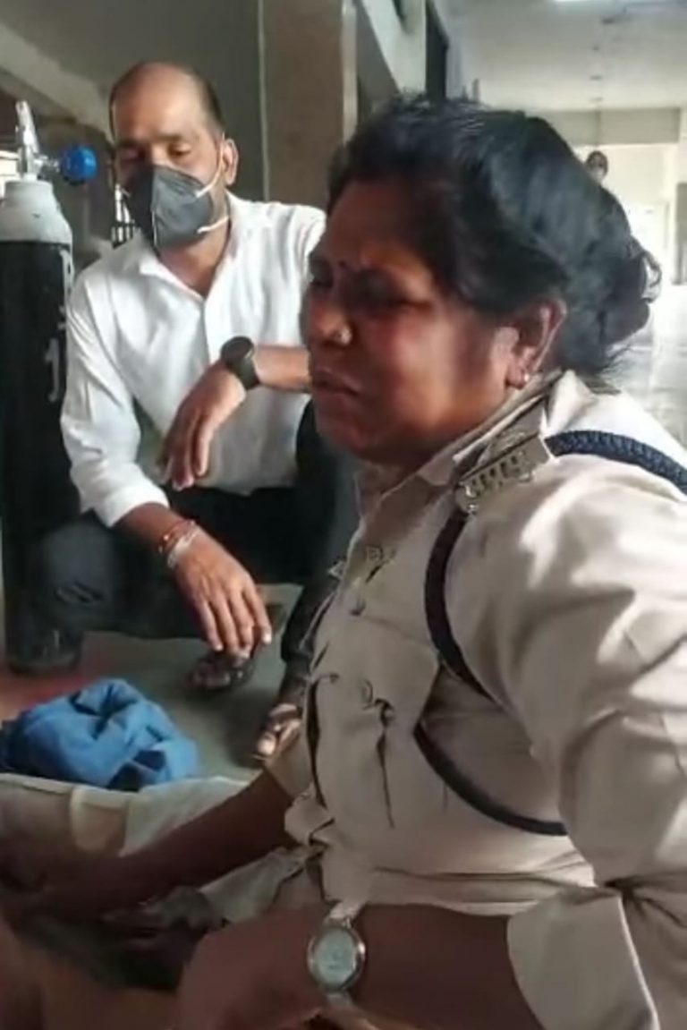 MP में SI के पटवारी पति की इलाज के अभाव में हुई मौत, न बेड मिला न ऑक्सीजन 