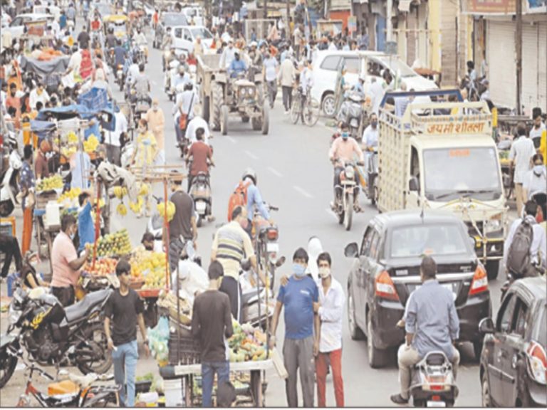 ग्वालियर में टोटल अनलॉक कही कोरोना की तीसरी लहर का इशारा तो नहीं