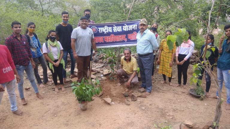 स्वच्छ पर्यावरण स्वस्थ शरीर , तेज स्मरण शक्ति और मन को मजबूत बनाता है
