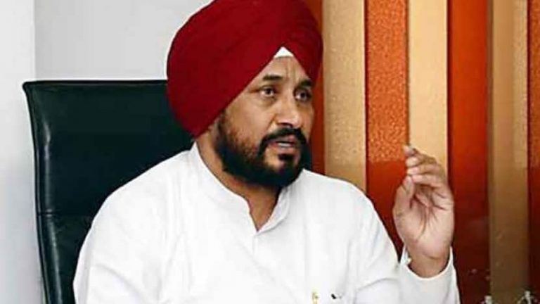 चरणजीत सिंह चन्नी होंगे पंजाब के CM, कांग्रेस नेता हरीश रावत ने किया ऐलान