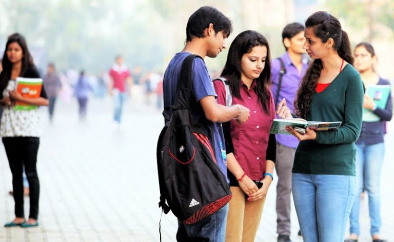 MP में कॉलेज हुए अनलॉक, इन नियमों के साथ मिलेगी अनुमति