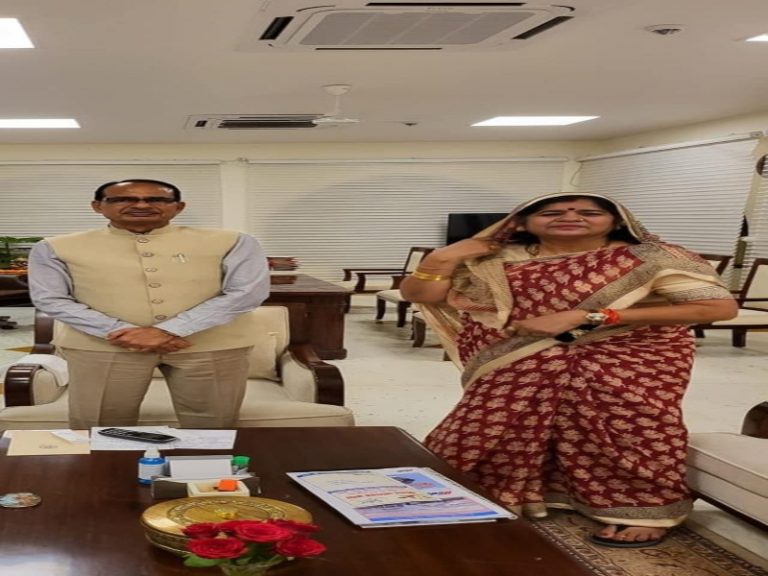 इमरती देवी ने की सीएम शिवराज से मुलाकात,इन मुद्दों पर हुई चर्चा