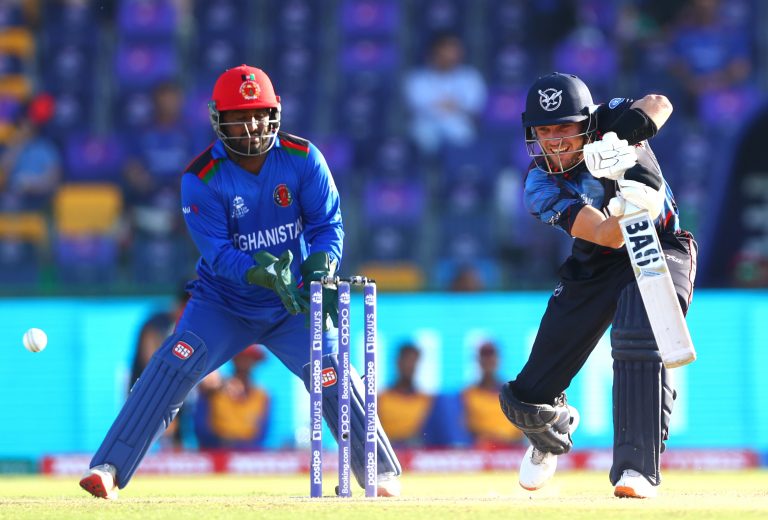 टीम इंडिया के लिए सेमीफाइनल का रास्ता बंद, न्‍यूजीलैंड ने 8 विकेट से हराया