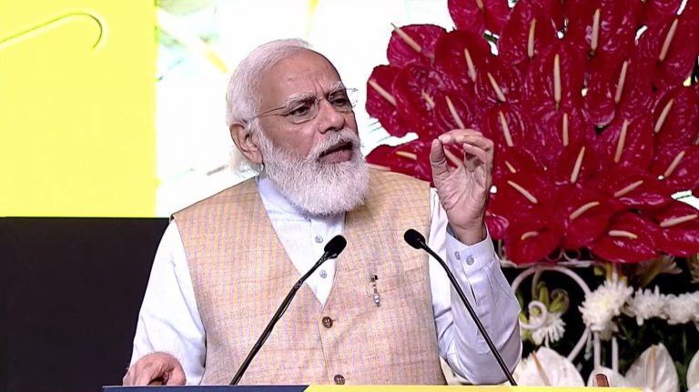 PM मोदी ने किया स्वच्छ भारत मिशन 2.0 का शुभारंभ, इस तरह शहर को बनाया जाएगा साफ