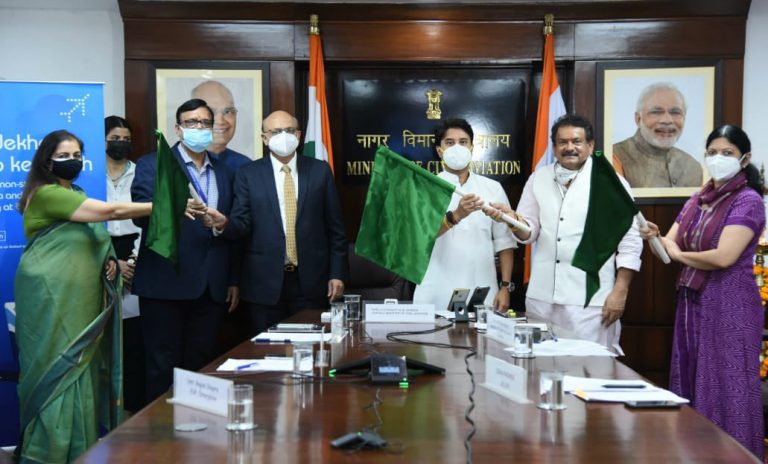 नागरिक उड्डयन मंत्री सिंधिया ने इंडिगो को दिखाई हरी झंडी