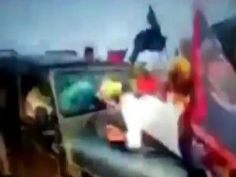 लखीमपुर में किसानों को कुचलने का वीडियो आया सामने
