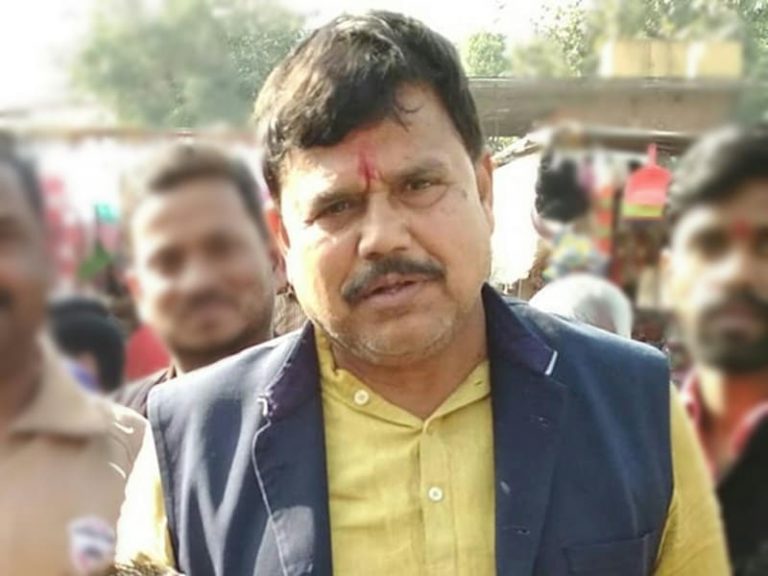 सिंधिया समर्थक ने पूर्व मुख्यमंत्री दिग्विजय से कही ये बड़ी बात