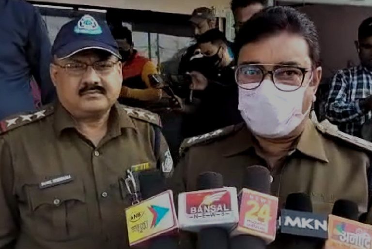 शिवपुरी में बदमाशों ने एटीएम मशीन को काटकर निकाले 41 लाख