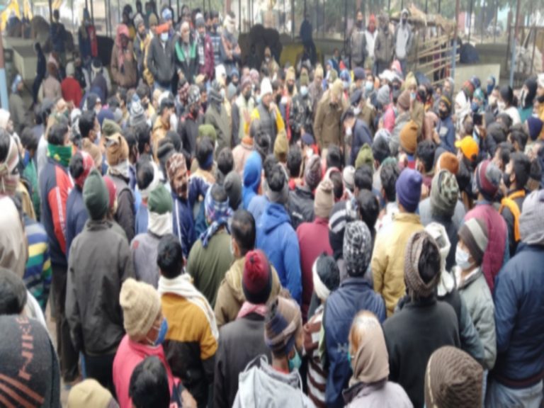 केंद्रीय मंत्री के सामने महिला ने किया ये बड़ा काम,सिंधिया भी देख रहगए दंग