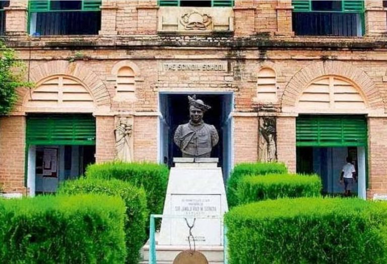 “सिंधिया स्कूल” में छाया कोरोना का साया, सलमान खान सहित कई मशहूर हस्तियों ने की हैं पढ़ाई