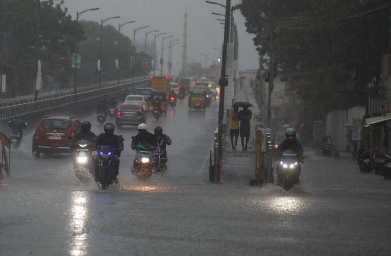 MP के इन जिले में तेज बारिश और ओलावृष्टि का आसार
