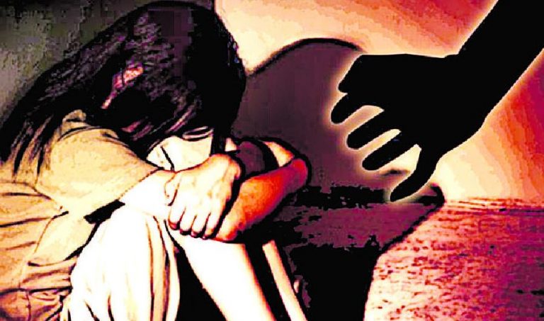 शादी शुदा 24 साल की महिला से इंस्टाग्राम पर दोस्ती कर युवा ने किया रेप