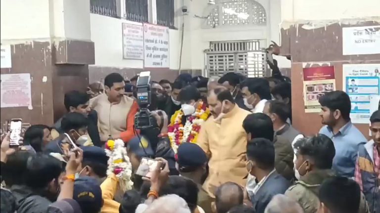 ज्योतिरादित्य सिंधिया का बयान, बोले- दिग्विजय सिंह पर मैंने टिप्पणी करना बंद कर दिया