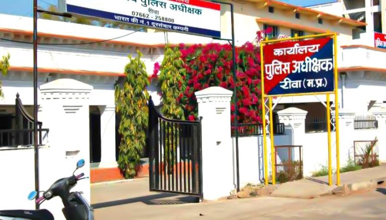 MP के इस जिले में इतने अधिकारिे हुए इधर से उधर