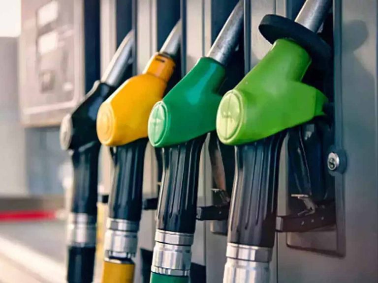 फिर महंगा हुआ पेट्रोल-डीजल, आज इतने बढ़े दाम