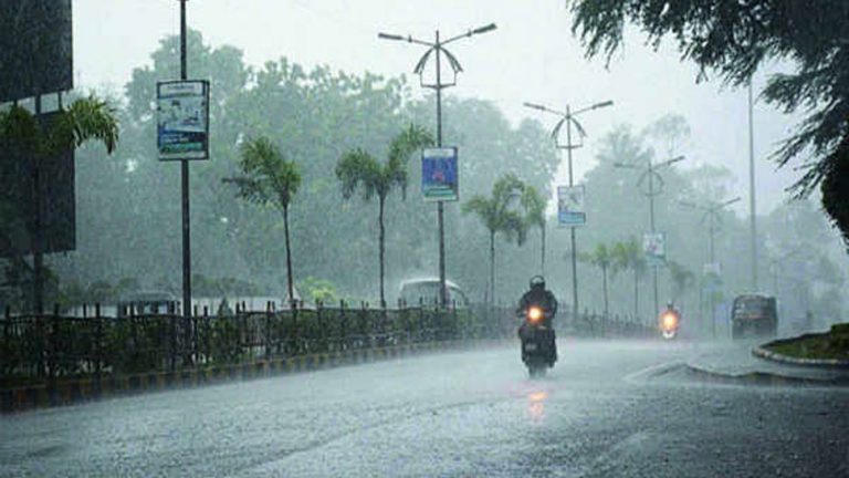 MP के इन जिलों में बौछारें पड़ने के आसार