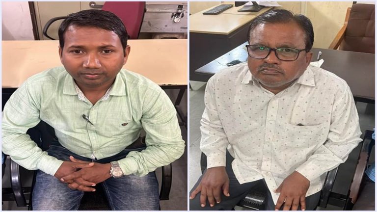 लोकायुक्त टीम ने बिजली विभाग के कनिष्ठ यंत्री और ड्रायवर को रिश्वत लेते पकड़ा