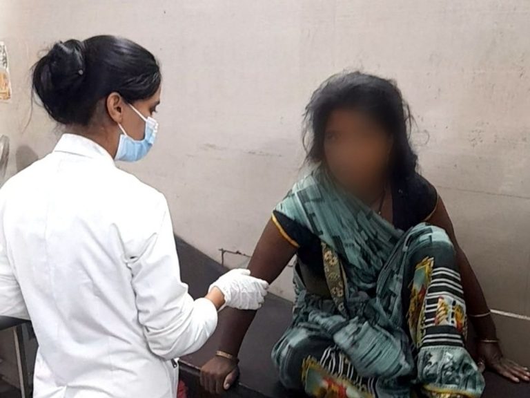 छेड़खानी से परेशान महिला ने खाया जहर