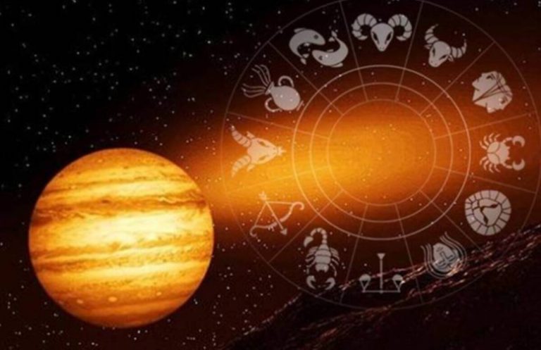 सूर्य ग्रह का इस महीने राशि परिवर्तन, इन तीन राशि वालों की चमकेगी किस्मत