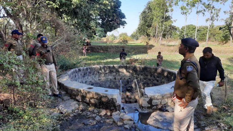 एएसआई का शव कुएं में फांसी पर लटका हुआ मिला