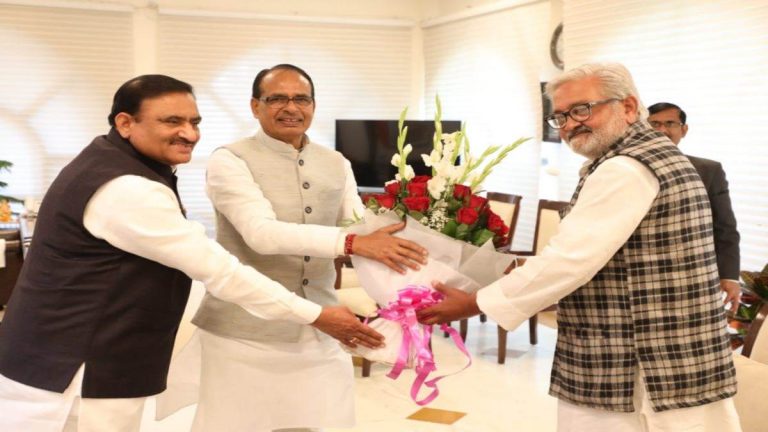 कांग्रेस को बड़ा झटका, कांग्रेस विधायक BJP में हुए शामिल