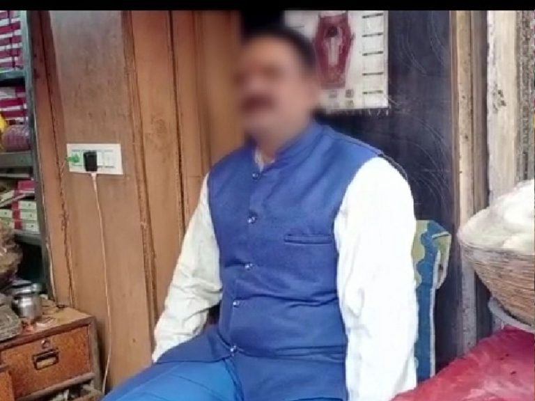 महिला का नहाते वक्त बनाया वीडियो, घटना CCTV में हुई कैद