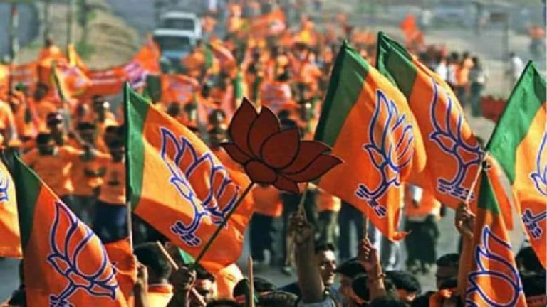 गुजरात मॉडल को लागू करने को लेकर शिवराज कैबिनेट के मंत्रियों की बढ़ी धड़कनें