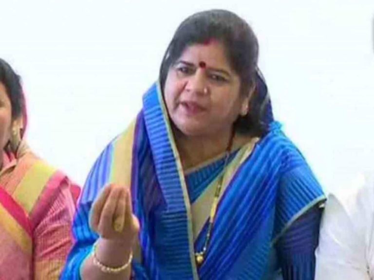 पूर्व मंत्री इमरती देवी बोलीं मुझे शिक्षा मिलती, तो मैं कलेक्टर बनती