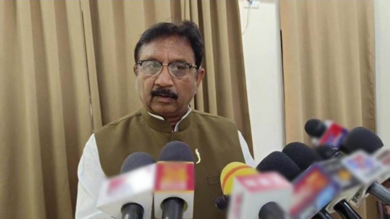 वन मंत्री विजय शाह ने जंगल में अतिक्रमण कर रहे लोगों को दी चेतावनी 