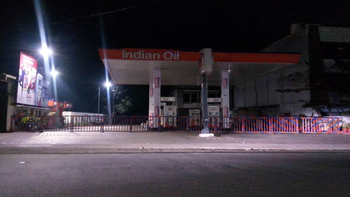 पेट्रोल पंप हुआ सील , कारण जानकर रह जाएंगे हैरान आप