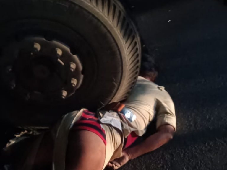 बाइक से ड्यूटी पर जा रहे एएसआई को ट्रक ने रौंदा, हुई मौत 