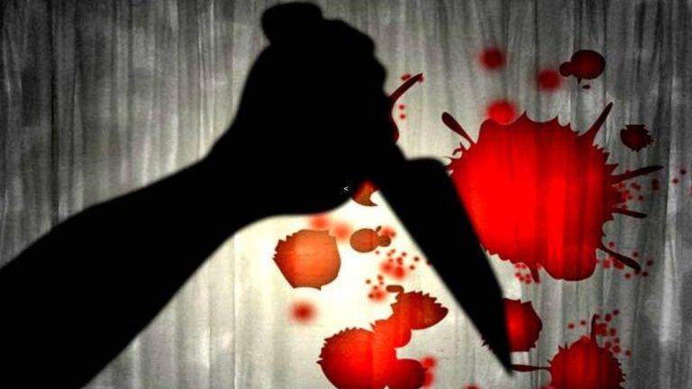 पति ने अपनी पत्नी और नाबालिग बेटी की हत्या, फिर खुद को मारा चाकू