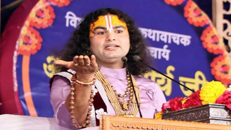 आचार्य अनिरुधाचार्य महाराज के आश्रम को बम से उड़ाने की मिली धमकी