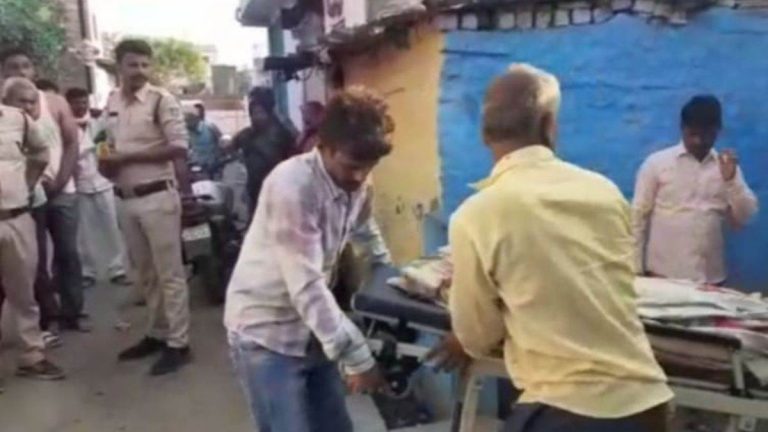 पति ने कुल्हाड़ी से की पत्नी की हत्या, ये है पूरा मामला