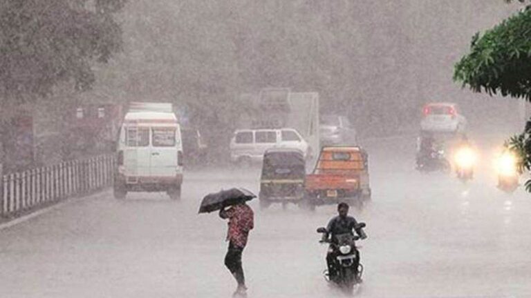 मुंबई में मानसून हुआ एक्टिव, इन राज्यों में बारिश का अलर्ट