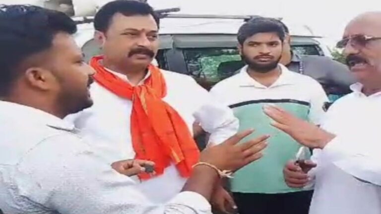 घोषणाएं नहीं हुई पूरी, तो नाराज ग्रामीणों ने विधायक को घेरा
